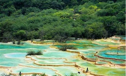 四川旅游景点介绍1000字_四川旅游景点介绍1000字内容_1